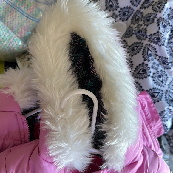 NWT LONDON FOG 12months puffer coat with hood plus beanie - Picture 7 of 9